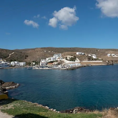 Gorgona 펜션 Loutrá