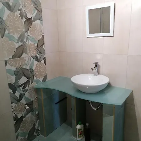 Gorgona Casa de Férias Loutrá